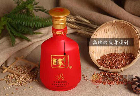 贵州醇42度浓香型白酒简约大气匠心典范