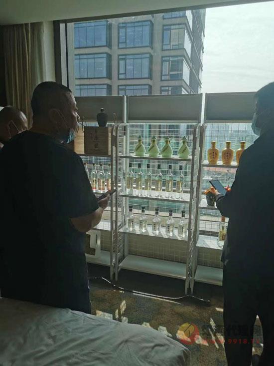 卧龙泉酒业
