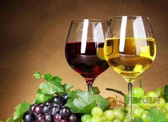 白葡萄酒和红葡萄酒有什么区别