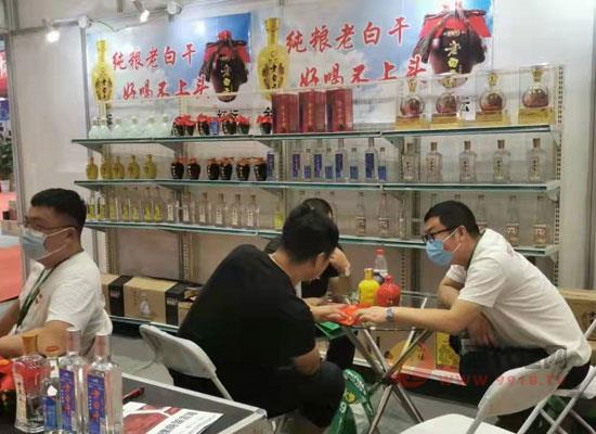 卧龙泉酒业