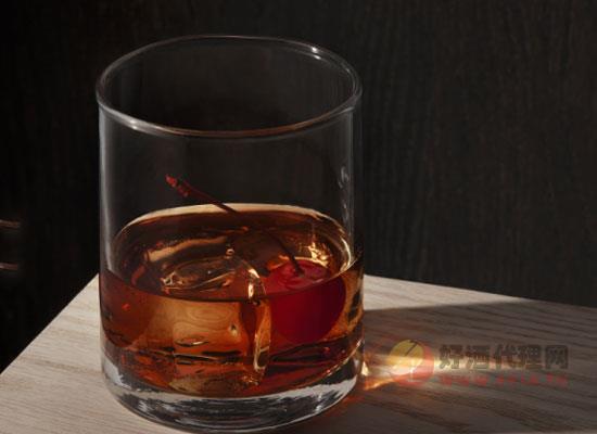 白兰地和威士忌的区别是什么，两者哪个更烈