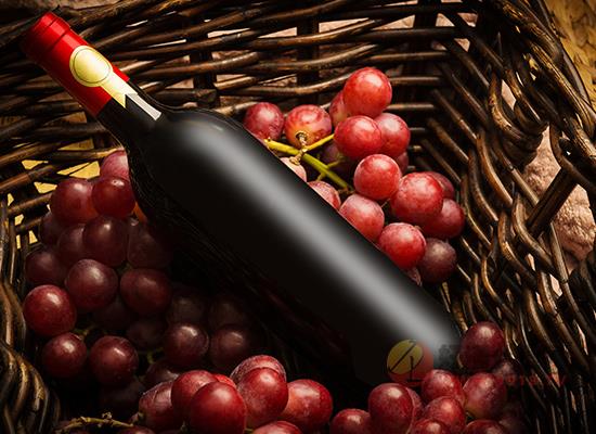 桶装葡萄酒什么时候可以喝， 橡木桶可以影响葡萄酒风味吗