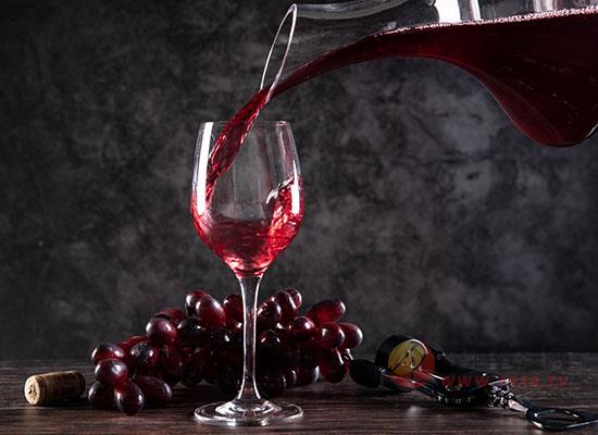 葡萄酒应该在什么情况下保存，高温与低温哪个伤害大