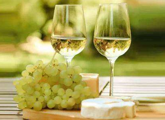 白葡萄有哪些品种以及葡萄品性?