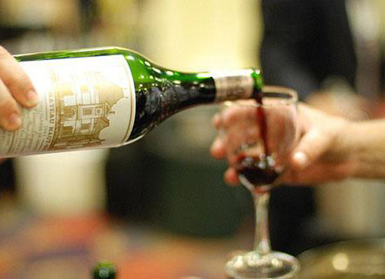 广州市名主酒业招商，零加盟费，多重产品支持！