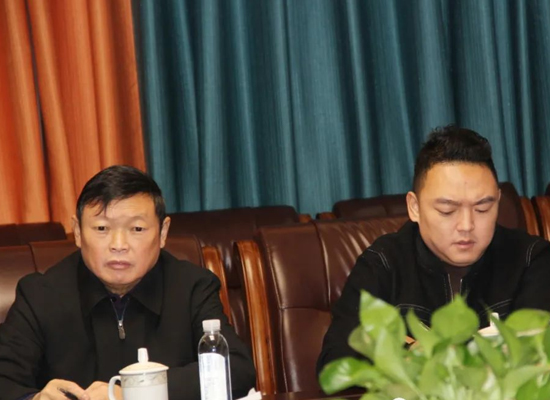 贵州汉台酒业·原台酒庄董事长王正贤董事长召开12月工作会议
