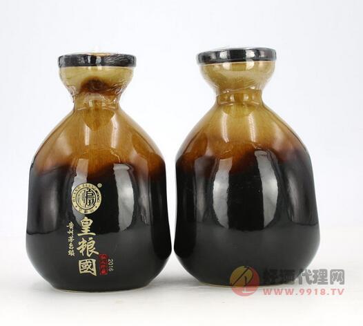 茅台镇 皇粮国酒（私人珍藏30年） 酱香型白酒500ml