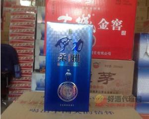 伊力特柔雅蓝花瓷 伊力特白酒500ml