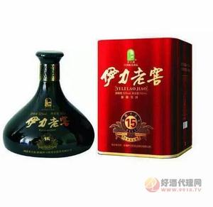 新疆伊力老窖十五年窖藏黑坛子白酒52°500ml