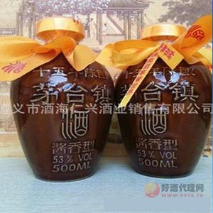 贵州茅台镇白酒八年封坛