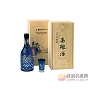 青花瓷瓶装高粮酒