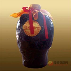 清帝老窖大坛装白酒