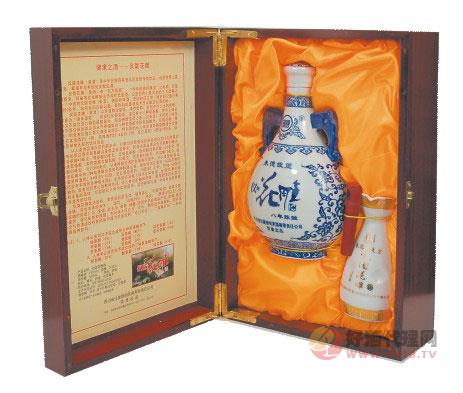 银明黄酒八年礼盒花雕酒坛装