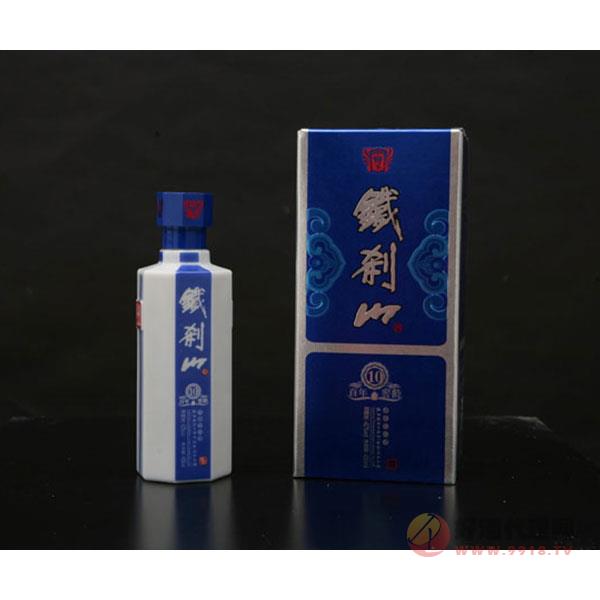 铁刹山白酒百年窖龄10