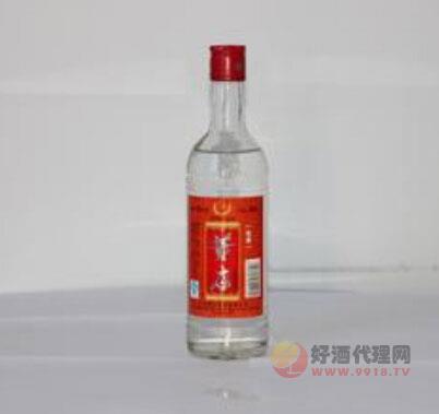 董店陈香白酒