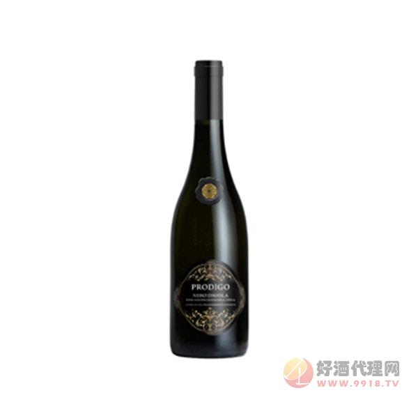 花花公子黑达沃拉半干红葡萄酒