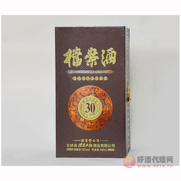 德惠大曲52%Vol三十年档案酒