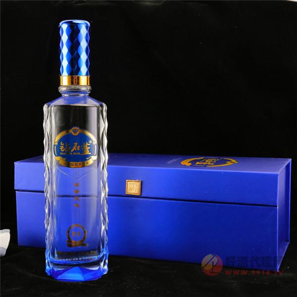 钻石蓝白酒礼盒装500mlX4瓶42度浓香型整箱绵柔白酒