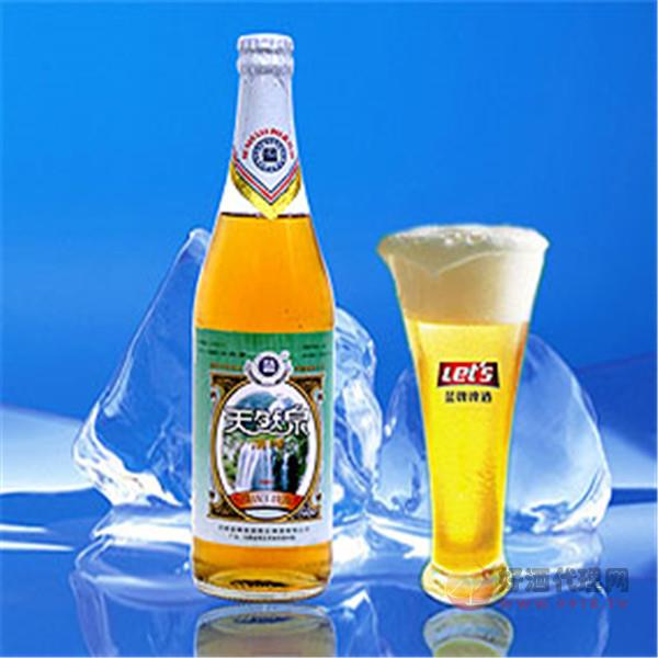 天然泉蓝牌啤酒