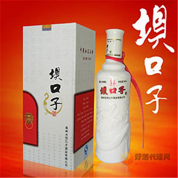 坝口子酒白瓷瓶白酒