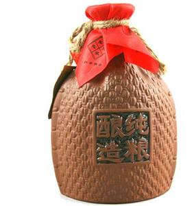 红高粱酒
