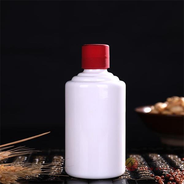 茅台镇粮食酒二两小酒53度100ml