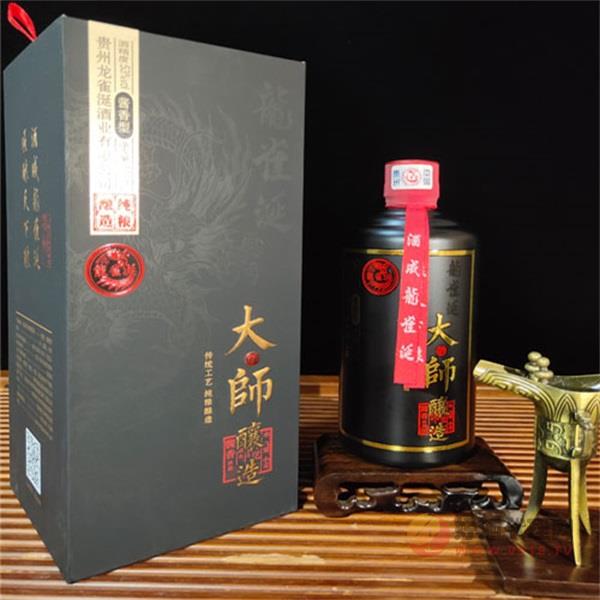 龙雀涎大师酿造白酒53度500ml