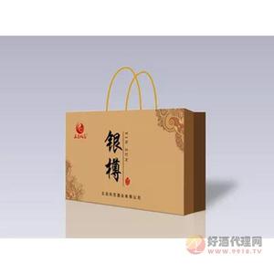 五岳风范银尊白酒100ml