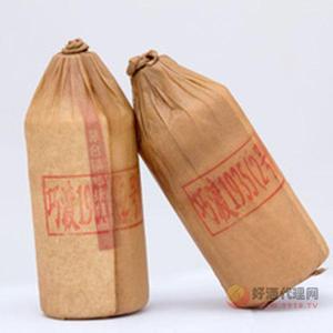 茅台镇酱香型酒53度500ml